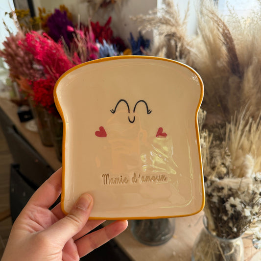 Assiette à tartine " Mamie d'amour " - joues coeurs rouges