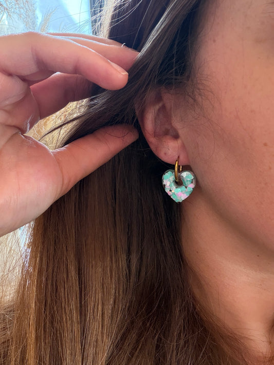 Boucles d'oreille en résine