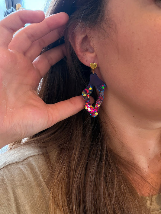 Boucles d'oreille en résine