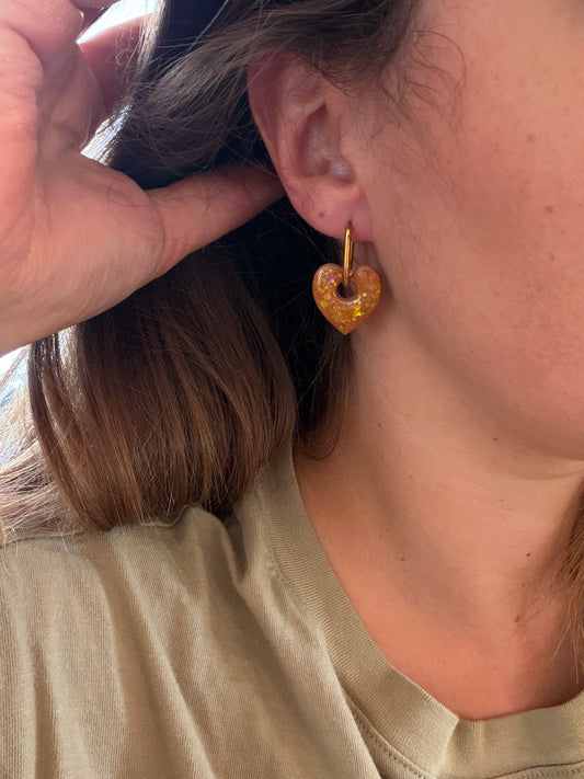 Boucles d'oreille en résine