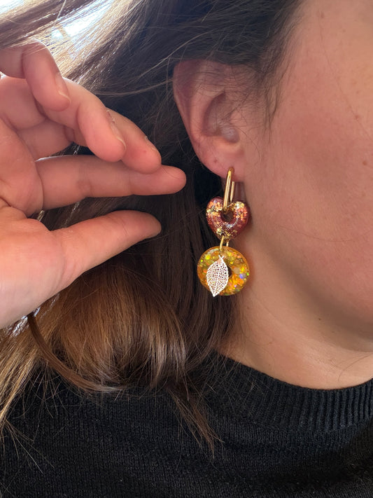 Boucles d'oreille en résine