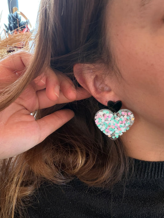 Boucles d'oreille en résine